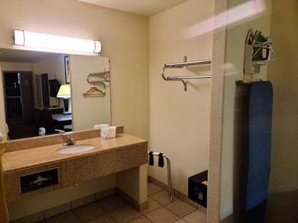 Budget Host Inn and Hotel
